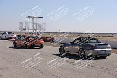 media/Oct-18-2025-Speed Ventures (Sat) [[8b3b7cf525]]/Around the Pits/